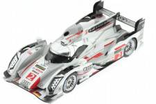 AUDI R18 e-tron quattro "Concesionario" - Ganador Le Mans 2013 - Duval / Kristensen / McNish - Spark Escala 1/43