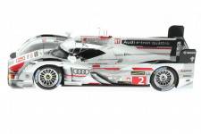 AUDI R18 e-tron quattro "Concesionario" - Ganador Le Mans 2013 - Duval / Kristensen / McNish - Spark Escala 1/43