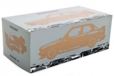 BMW M3 (E30) 1987 Black Metallic - Minichamps Scale 1:18 (180020306)