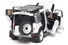 LAND ROVER Defender 110 30th Anniversary Version 2020 Fuji White - Almost Real Scale 1:!8 (ALM810809)