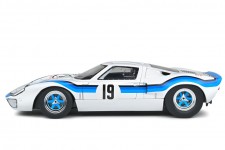 FORD GT40 MKI Ganador Angola Championship 1973 E. Marta - Solido Escala 1:18 (S1803006)