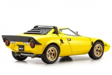 LANCIA Stratos HF 1975 Yellow - Kyosho Escala 1:18 (08130Y)