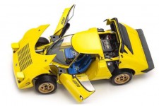 LANCIA Stratos HF 1975 Yellow - Kyosho Escala 1:18 (08130Y)