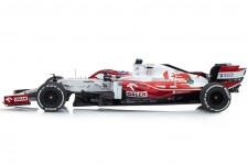 ALFA ROMEO C41 Last Race Abu Dhabi 2021 Kimi Raikkonen - Minichamps Scale 1:18 (117212307)