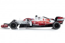 ALFA ROMEO C41 Ultima Carrera Abu Dhabi 2021 Kimi Raikkonen - Minichamps Escala 1:18 (117212307)