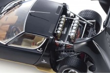 LAMBORGHINI Miura SVR 1970 Black/Gold - Kyosho Scale 1:18 (08319BKG)