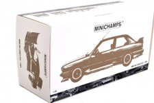 BMW M3 (E30) Street Evo 1989 Black Metallic - Minichamps Scale 1:18 (180020308)