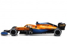 McLaren MCL35M Ganador GP Italy 2021 Daniel Ricciardo - Spark Escala 1:43 (s7689)