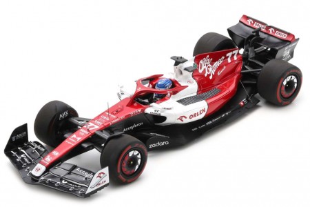 ALFA ROMEO F1 C42 GP Bahrain 2022 V. Bottas - With Showcase - Spark Scale 1:18 (18s747)