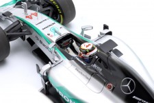 MERCEDES AMG W06 Campeon del Mundo 2015 Lewis Hamilton - Minichamps Escala 1:18 (186150044)