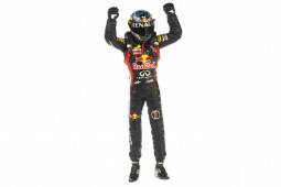 SEBASTIAN VETTEL - Red Bull 2011 - Campe&oacute;n del Mundo