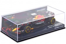 RED BULL RB18 Campeon del Mundo Ganador GP Arabia Saudi 2022 Max Verstappen - Minichamps Escala 1:43 (417220101)