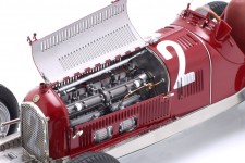ALFA ROMEO Tipo B (P3) Ganador GP Nurburgring 1932 R. Caracciola - CMC Models Escala 1:18 (M-220)