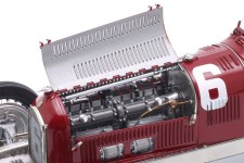 ALFA ROMEO Tipo B (P3) Ganador GP Monza 1932 R. Caracciola - CMC Escala 1:18 (M-221)