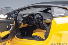 LAMBORGHINI Huracan Liberty Walk LB Silhouette Works GT 2018 - AutoArt Escala 1:18 (79127)