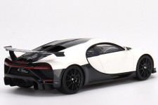 BUGATTI Chiron Pur Sport 2018 White/Black - Top Speed Scale 1:18 (TS0387)
