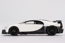 BUGATTI Chiron Pur Sport 2018 White/Black - Top Speed Scale 1:18 (TS0387)