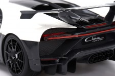 BUGATTI Chiron Pur Sport 2018 White/Black - Top Speed Scale 1:18 (TS0387)