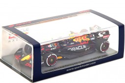 RED BULL RB18 Campeon del Mundo Ganador GP Miami 2022 Max Verstpappen - Spark Escala 1:43 (s8534) 