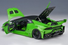 LAMBORGHINI Huracan GT Liberty Walk LB Silhouette 2019 Pearl Green - AutoArt Scale 1:18 (79128)