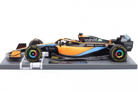 McLaren MCL36 F1 GP Bahrain 2022 D. Ricciardo - Minichamps Scale 1:18 (537221803)