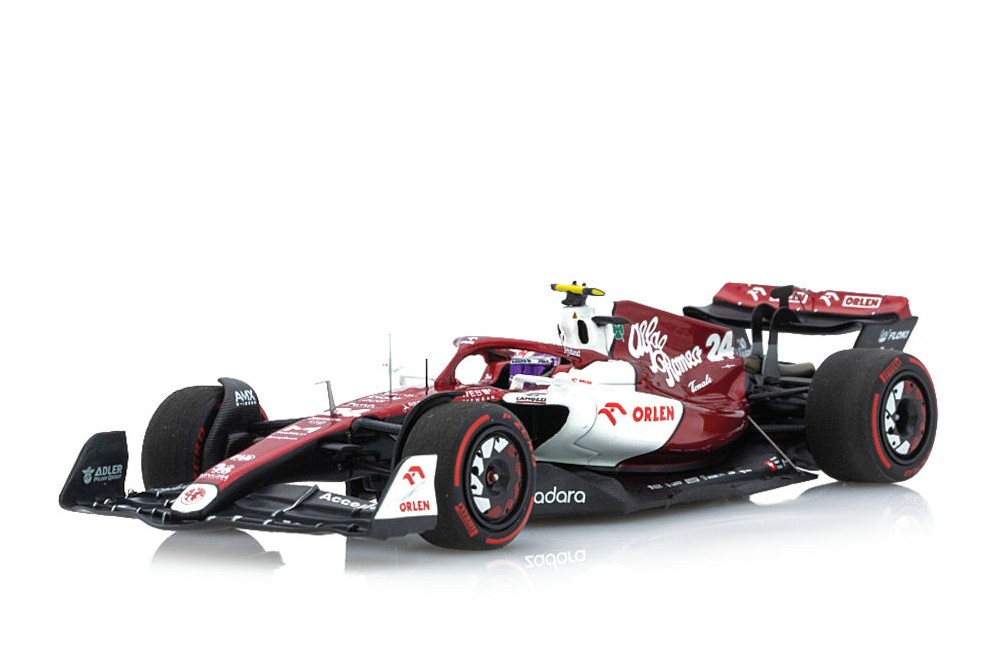 Alfa Romeo F1 Team Orlen C42 Bahrain GP 2022 Zhou GuanYu 1:43