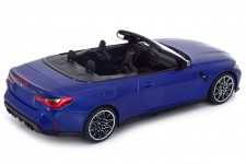 BMW M4 Cabriolet (G83) 2021 Blue Metallic - Minichamps Escala 1:18 (155021030)