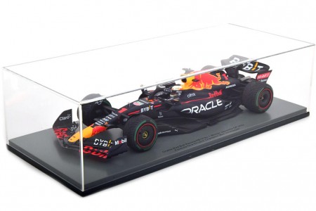 RED BULL RB18 Campeon del Mundo Ganador GP Suzuka 2022 Max Verstappen - Spark Escala 1:18 (18s774)