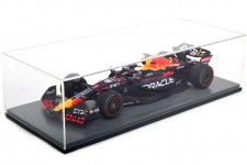 RED BULL RB18 World Champion Winner GP Suzuka 2022 Max Verstappen - Spark Scale 1:18 (18s774)