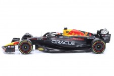 RED BULL RB19 Campeon del Mundo 2023 Max Verstappen - Bburago Escala 1:18 (18003V)