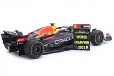RED BULL RB18 Campeon del Mundo Ganador GP Japan 2022 Max Verstappen - Minichamps Escala 1:18 (110221801)