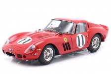 FERRARI 250 GTO RHD 2nd 1.000Km Paris 1962 Surtees / Parkes - CMC Scale 1:18 (M-249)