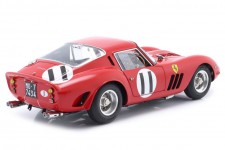 FERRARI 250 GTO RHD 2nd 1.000Km Paris 1962 Surtees / Parkes - CMC Scale 1:18 (M-249)
