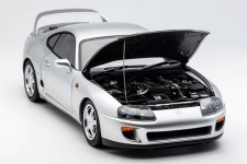 TOYOTA Supra MKIV (A80) 1993 Silver - With Lifter - LCD Scale 1:18 (LCD18020-SI)