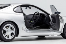 TOYOTA Supra MKIV (A80) 1993 Silver - With Lifter - LCD Scale 1:18 (LCD18020-SI)