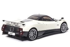 PAGANI Zonda F 2005 White - Almost Real Escala 1:18 (ALM854701)