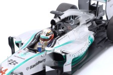 MERCEDES AMG W05 Campeon del Mundo 2014 L. Hamilton - Minichamps Scale 1:18 (186140044)