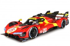 FERRARI 499P Hypercar 2022 - Con Vitrina - BBR Escala 1:18 (P18226-V)