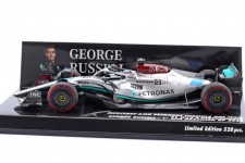 MERCEDES-AMG W13 1st Victory GP Brazil 2022 G. Russell - Minichamps Scale 1:43 (417222163)
