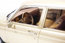 PEUGEOT 104 GR 1981 Beige Metallic - Norev Escala 1:18 (184904)