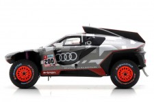 AUDI RS Q e-tron Rally Dakar 2022 S. Peterhansel / E. Boulanger - Spark Scale 1:43 (s3188)