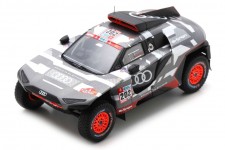 AUDI RS Q e-tron Rally Dakar 2022 C. Sainz / L. Cruz - Spark Escala 1:43 (s3187)
