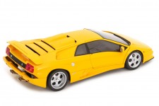 LAMBORGHINI Diablo SE30 Jota 1995 Superfly Yellow - AutoArt Scale 1:18 (79144)