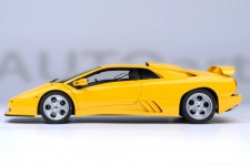 LAMBORGHINI Diablo SE30 Jota 1995 Superfly Yellow - AutoArt Scale 1:18 (79144)
