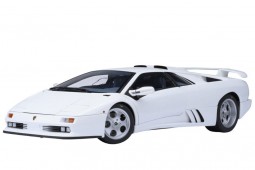 LAMBORGHINI Diablo SE30 Jota 1995 Impact White - AutoArt Scale 1:18 (79145)