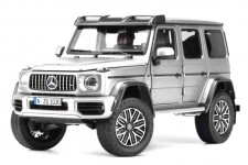 MERCEDES-Benz G63 4x4 AMG 2023 Platino Magno Grey - NZG Escala 1:18 (1075/61)
