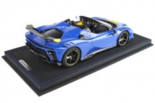 FERRARI SF90 XX Stradale Spider 2024 Blue - Incluye Vitrina - BBR Escala 1:18 (P18238A-V)