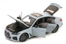 BMW i4 M50 (G26) 2022 Grey Metallic - Minichamps Escala 1:18 (110023010)