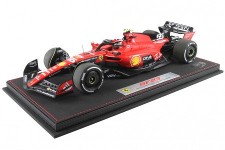 FERRARI SF23 Ganador GP Singapore 2023 C. Sainz - Incluye Vitrina - BBR Escala 1:18 (BBR231855DDIE-V)