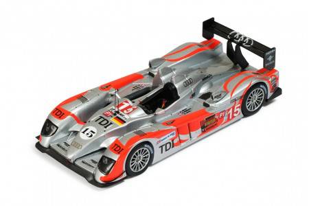 AUDI R10 TDI Nº15 C. Bakkerud - C. Albers - O. Jarvis LMP1 Le Mans 2010